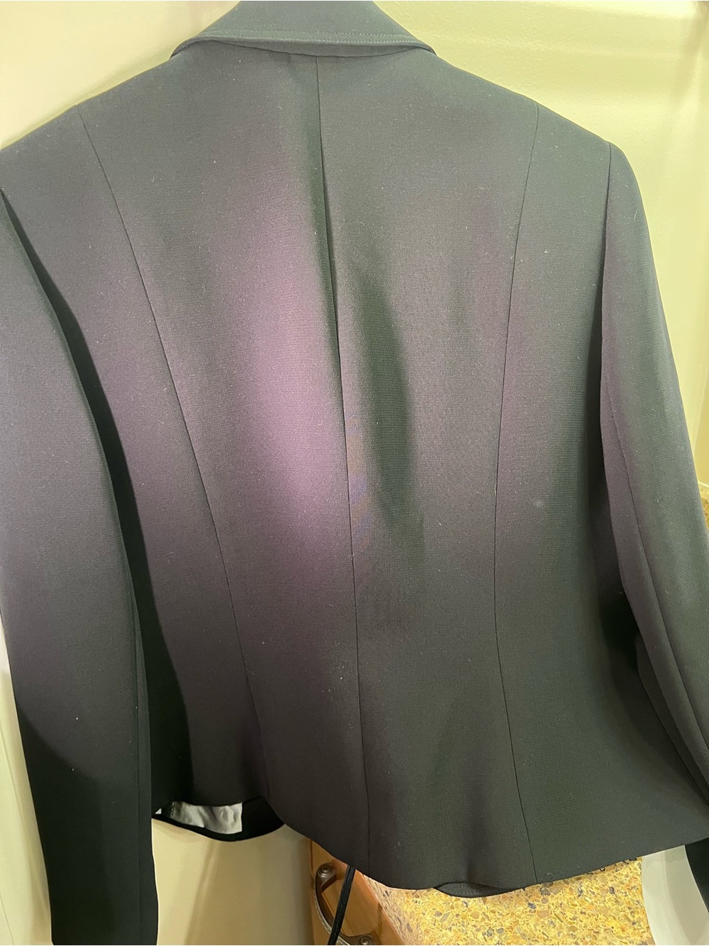 Tahari Black Women’s 2 Piece Suit Size 14P Tailored Blazer & Skirt, Like New - Picture 12 of 13